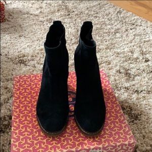 TORY BURCH VIRGINIA BOOTIE SZ 8 1/2 black
